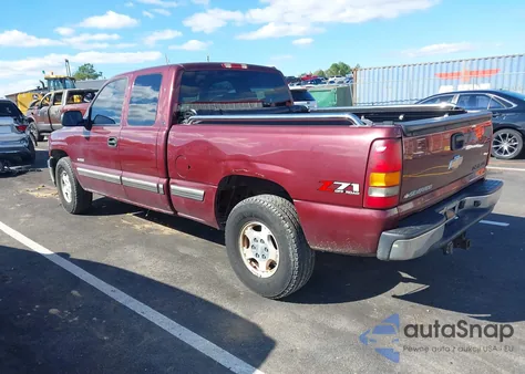 2002 Chevrolet Silverado 1500 Ls z USA, uszkodzony, nr VIN 2GCEK19T521220356